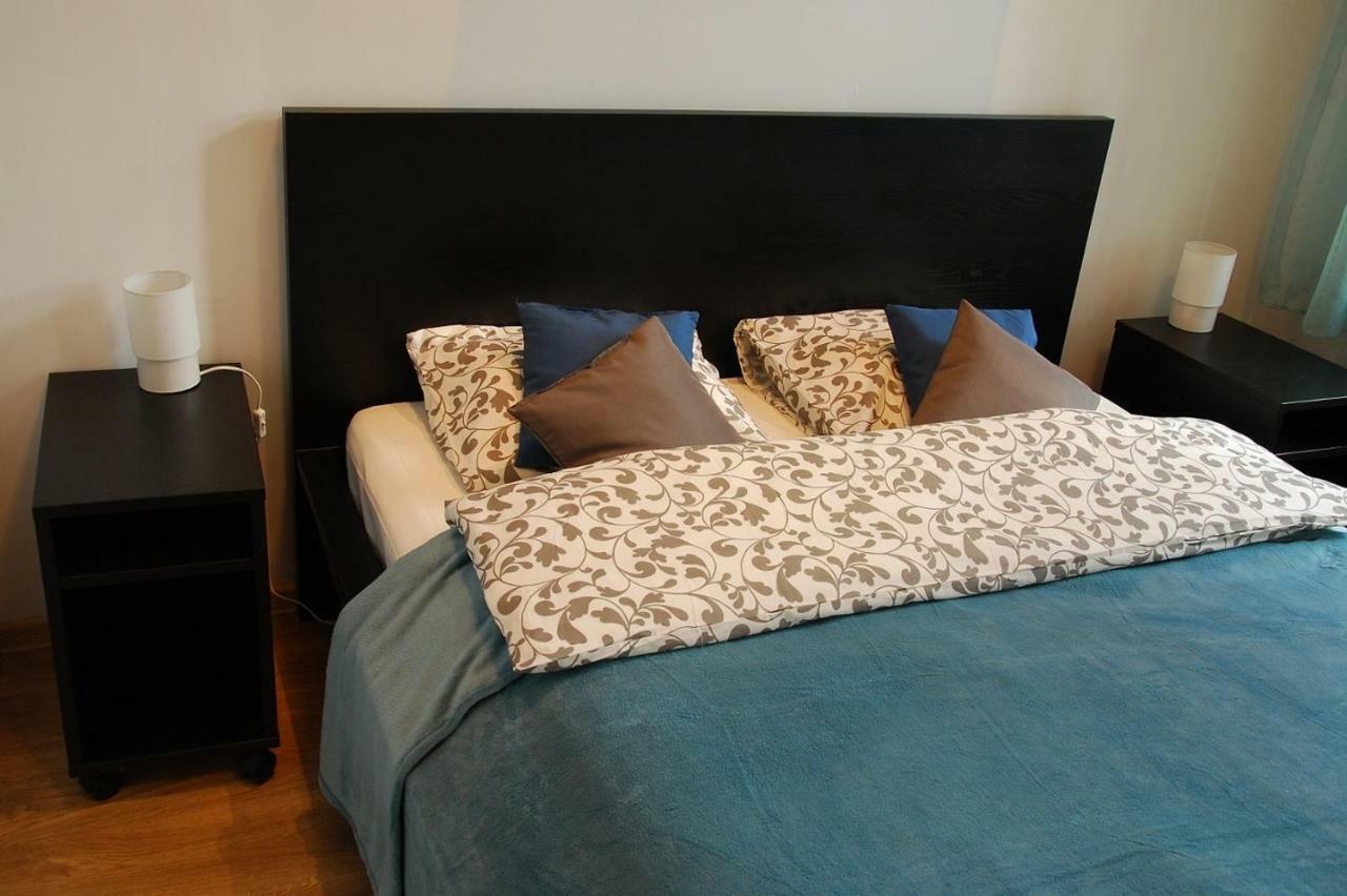 Umbrella Guest Rooms Krakow Ngoại thất bức ảnh